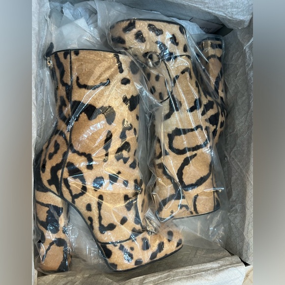 AUTH GUCCI Horsebit Pony Hair Leopard Animal Print  Ankle Boots - Tan/Black 38 - Picture 8 of 9